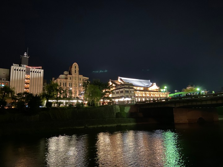 0499A3F4-92EC-4539-88A7-E34634625C4E